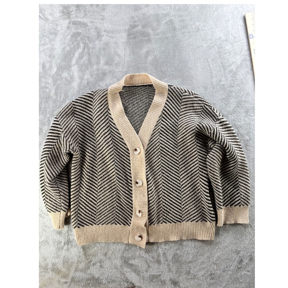 Women's Chevron Cardigan Medium Black Cream Boxy Grandpa Preppy Knit Sweater Top